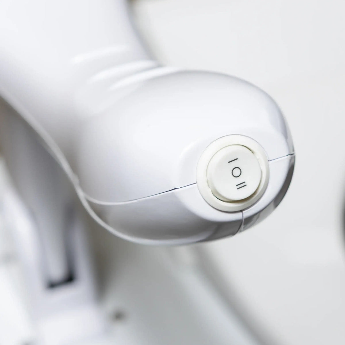 bidet toilet lift feature switch